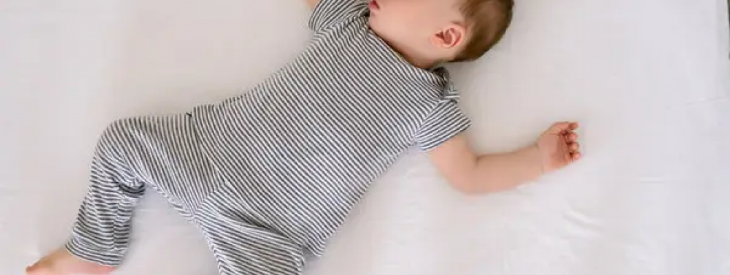 سرویس خواب نوزاد شامل چه چیزهایی است؟